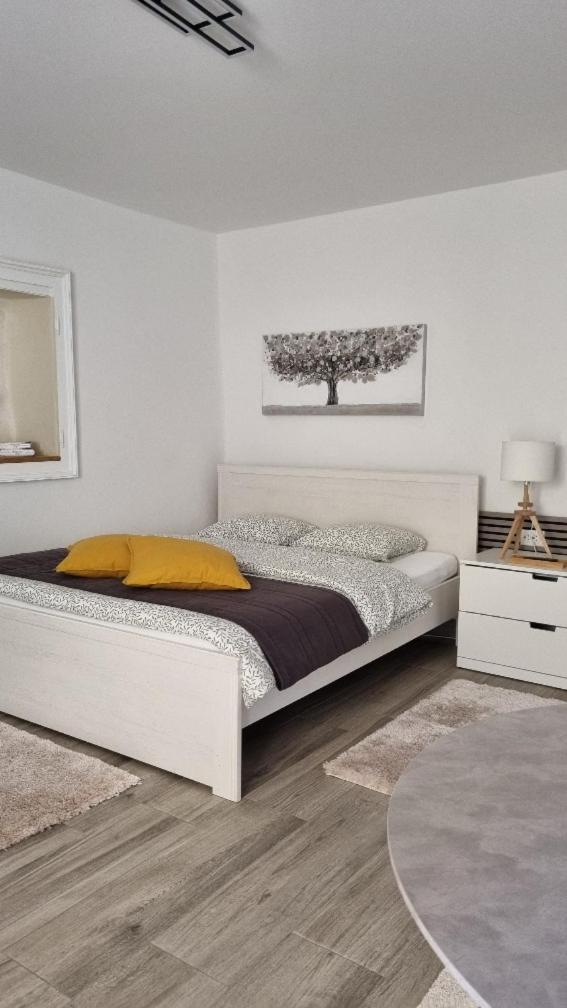 Apartments Gorinka Baska  Ngoại thất bức ảnh