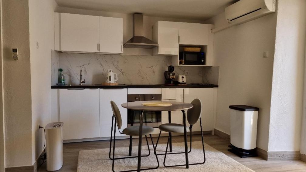 Apartments Gorinka Baska  Ngoại thất bức ảnh